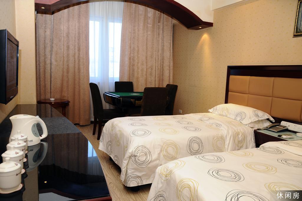 Gude Hotel - Hongdu Avenue Branch Nanchang  Værelse billede